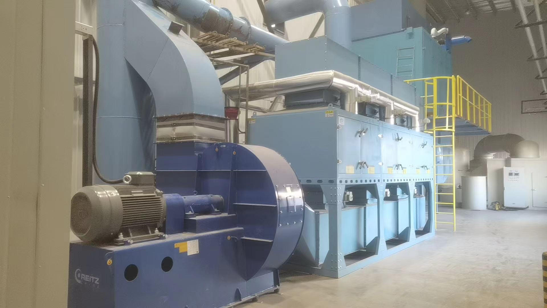 汽车零部件行业除尘+VOCS治理